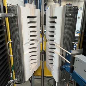 furnace for high temperature testing on specimens