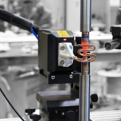 Heated specimen in a MEG20 fatigue testing machine